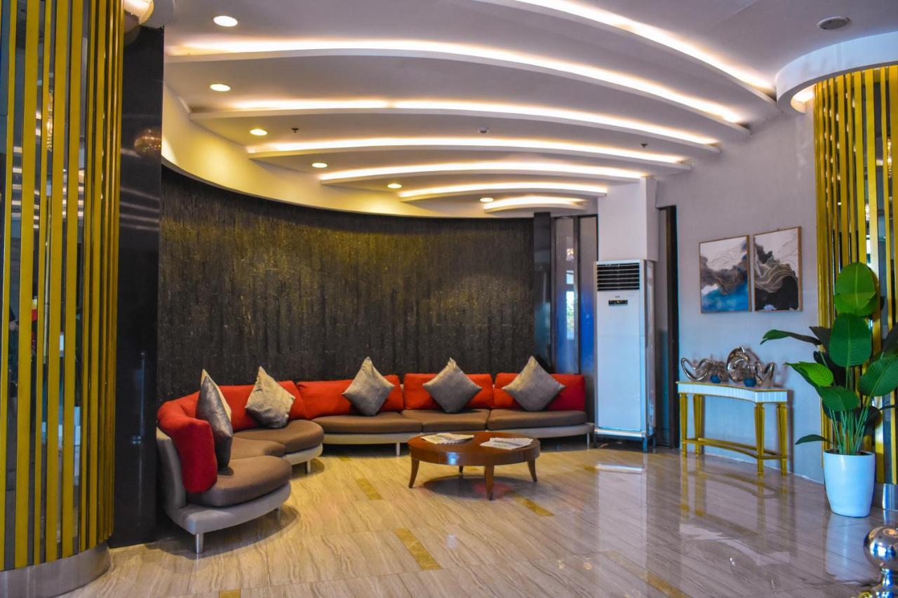 Mg Grand Hotel Olongapo Zewnętrze zdjęcie