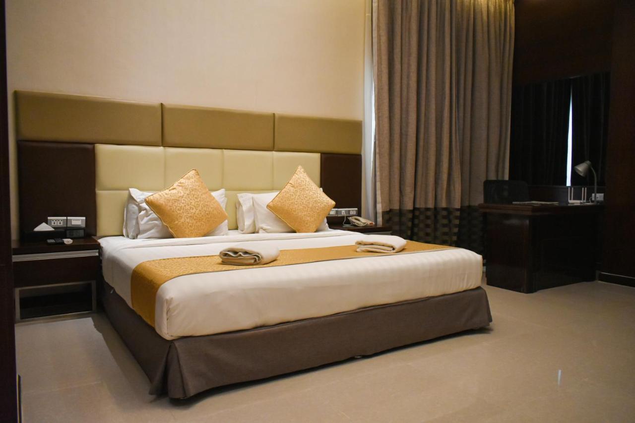 Mg Grand Hotel Olongapo Zewnętrze zdjęcie