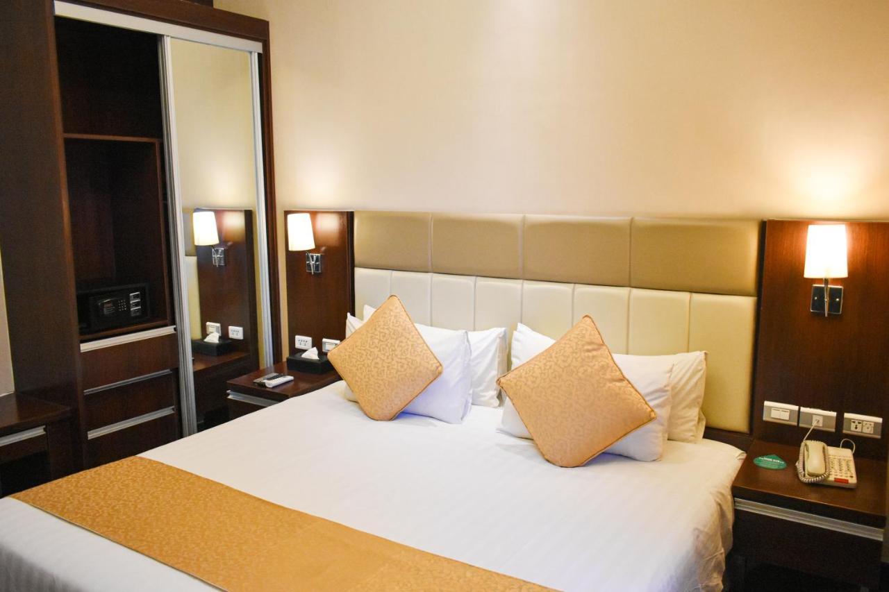 Mg Grand Hotel Olongapo Zewnętrze zdjęcie