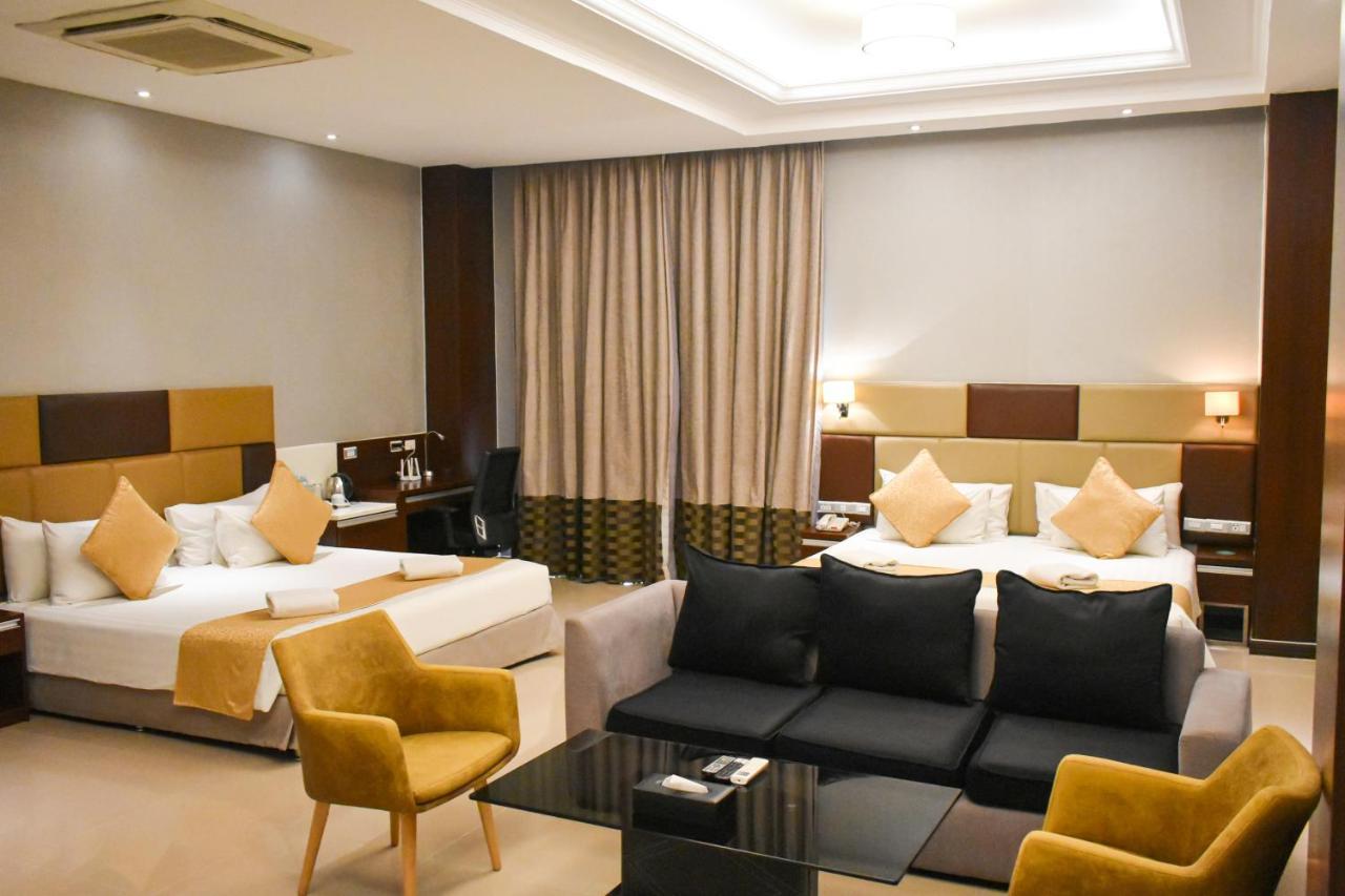 Mg Grand Hotel Olongapo Zewnętrze zdjęcie